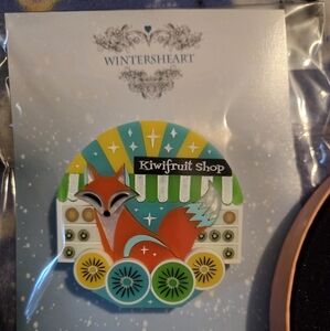 Wintersheart Kiwi Shop Brooch